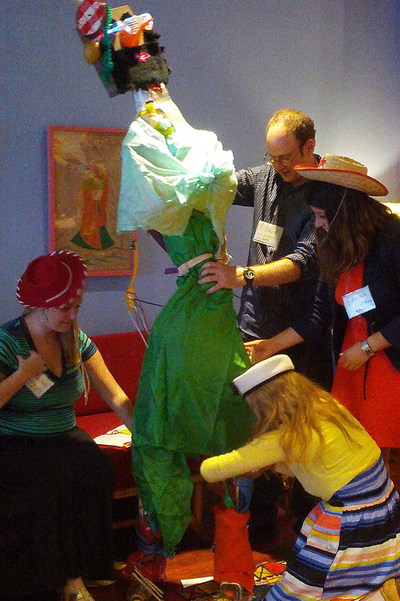 Team Building Construction